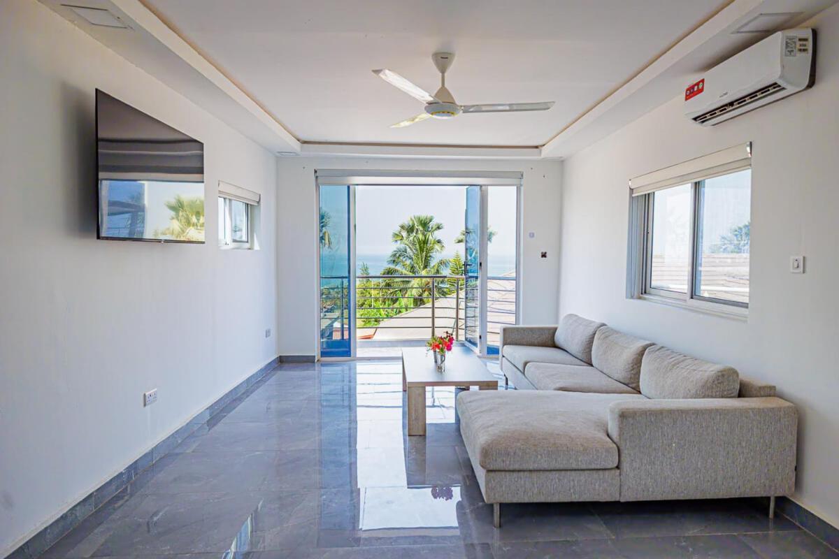 Ocean Villa Heights Brufut Dış mekan fotoğraf