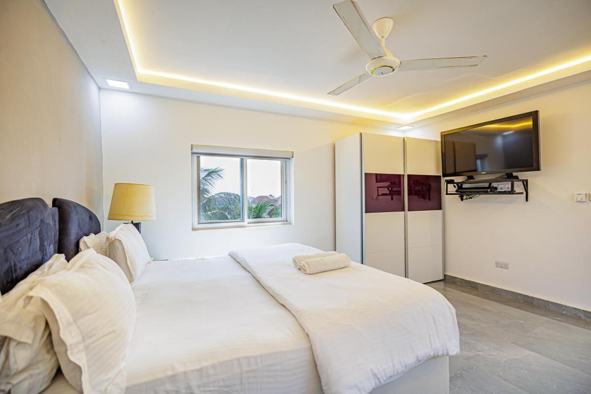 Ocean Villa Heights Brufut Dış mekan fotoğraf